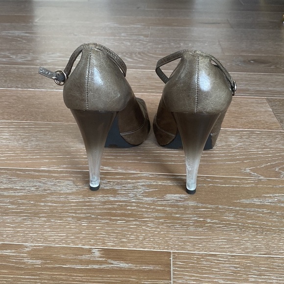 BCBGirls Peep Toe Platform Pump | 9M - Picture 4 of 6